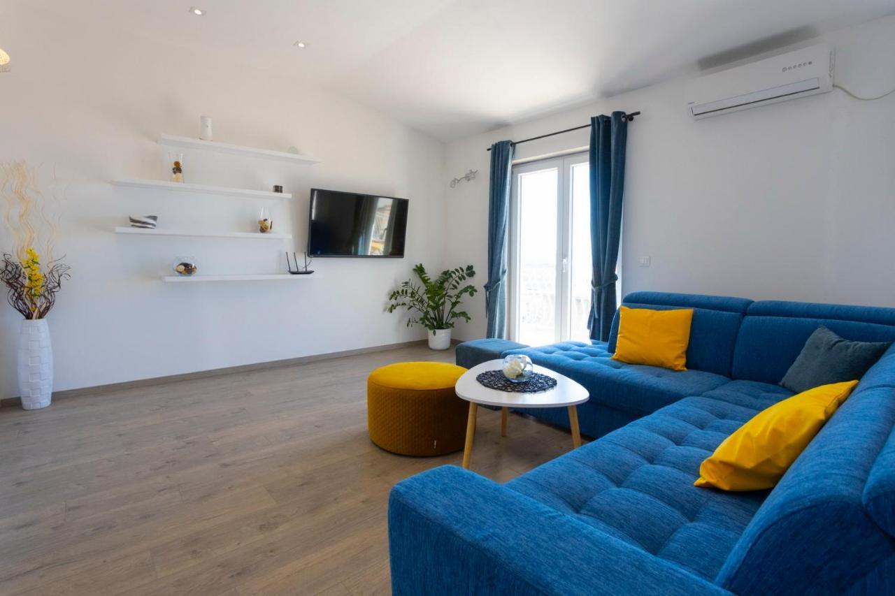Koko Apartment Makarska Bagian luar foto