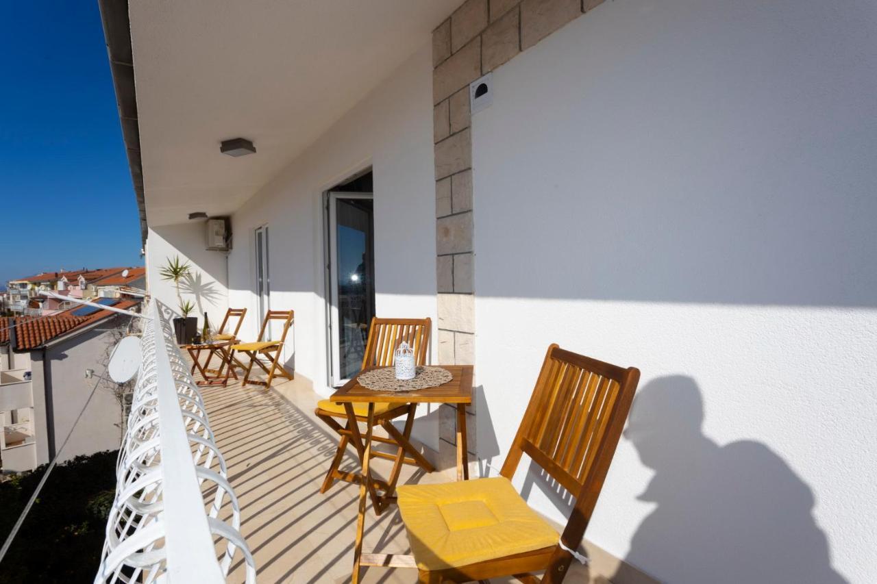 Koko Apartment Makarska Bagian luar foto