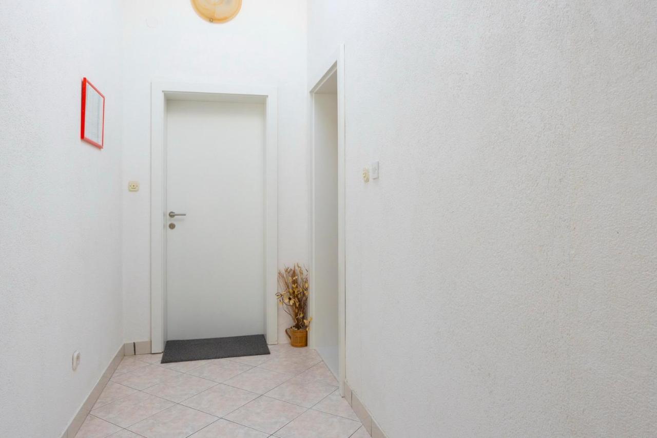 Koko Apartment Makarska Bagian luar foto