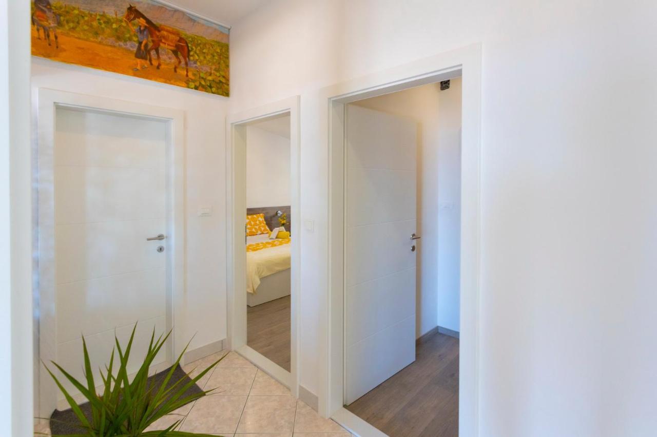 Koko Apartment Makarska Bagian luar foto