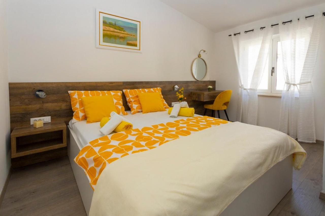 Koko Apartment Makarska Bagian luar foto