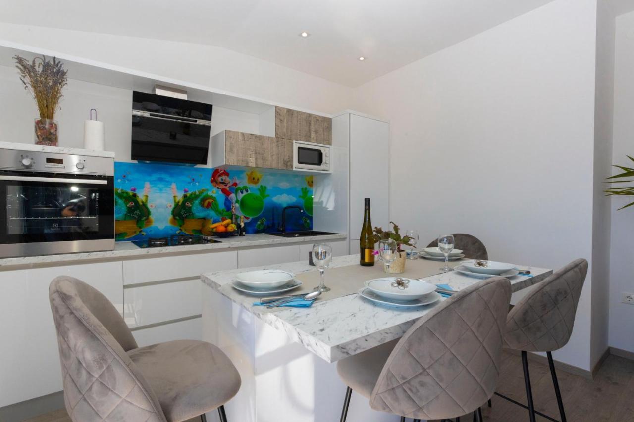 Koko Apartment Makarska Bagian luar foto